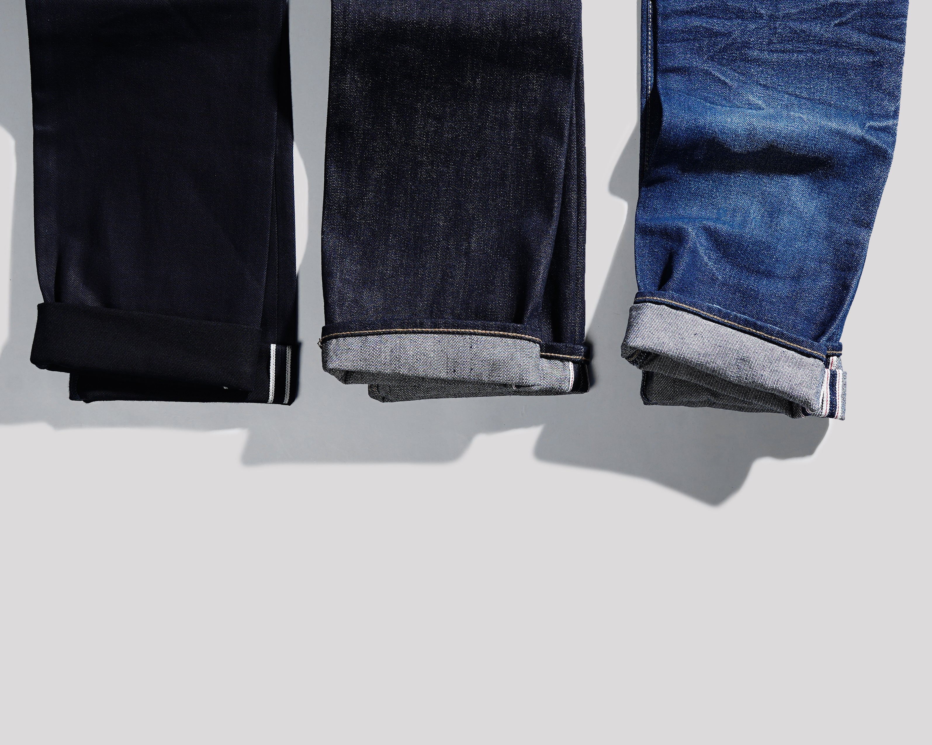 Cara lipat atau cuffing jeans kamu biar tambah keren